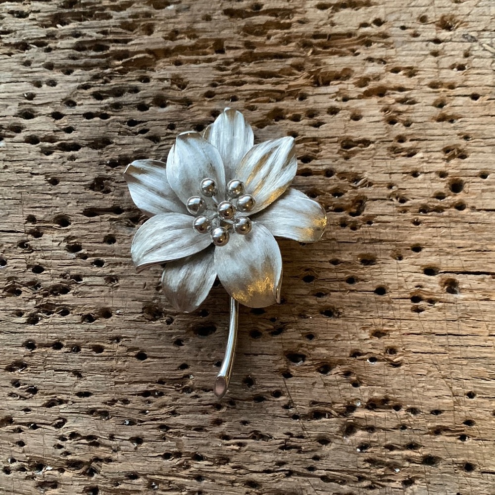 Vintage Brooch Pin
